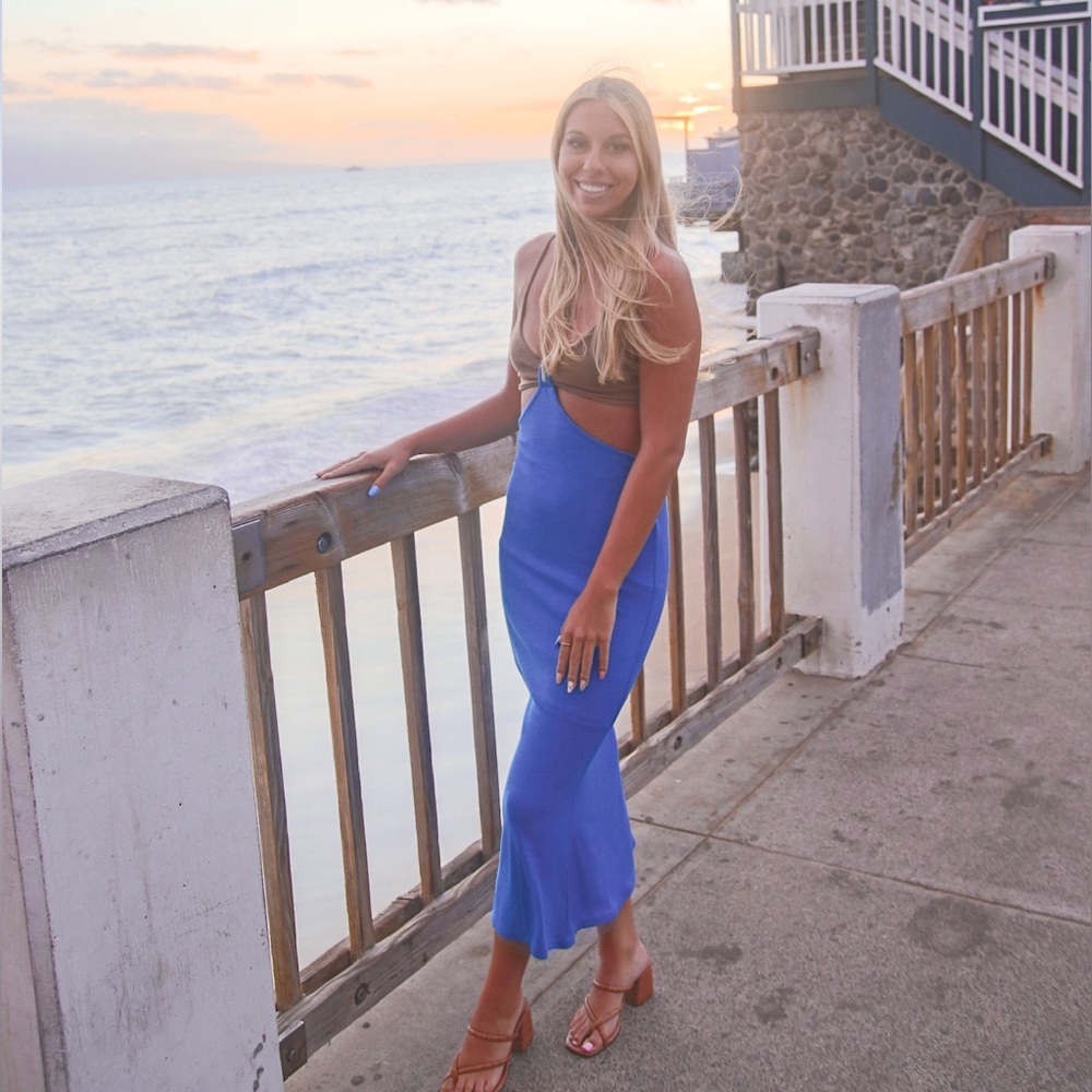 Cut Out Multi Color Dress (Midi)